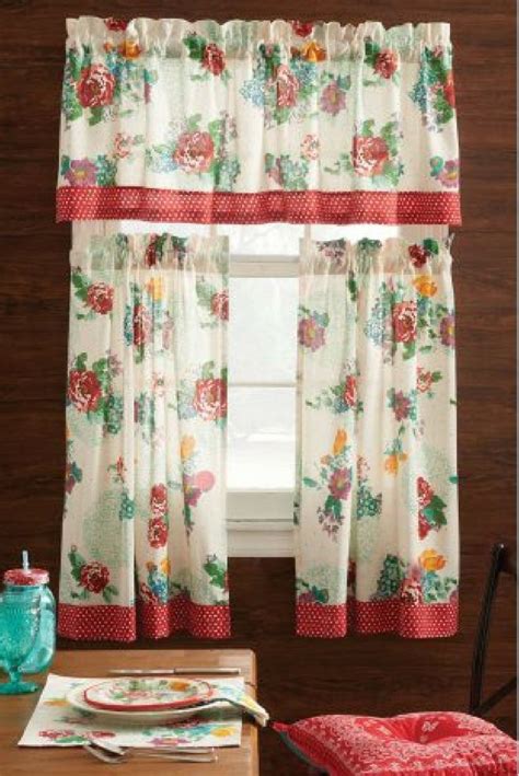 Pioneer woman curtains for kitchen - The Pioneer Woman Patchwork Curtain And Valence Set is constructed of cotton/polyester blend. This product is machine washable for easy care. Measures 30"W x 60"L overall. Found exclusively at Walmart.com. Adds a welcoming, country-chic look to your kitchen decor. Designed to mix and match with all The Pioneer Woman patterns.